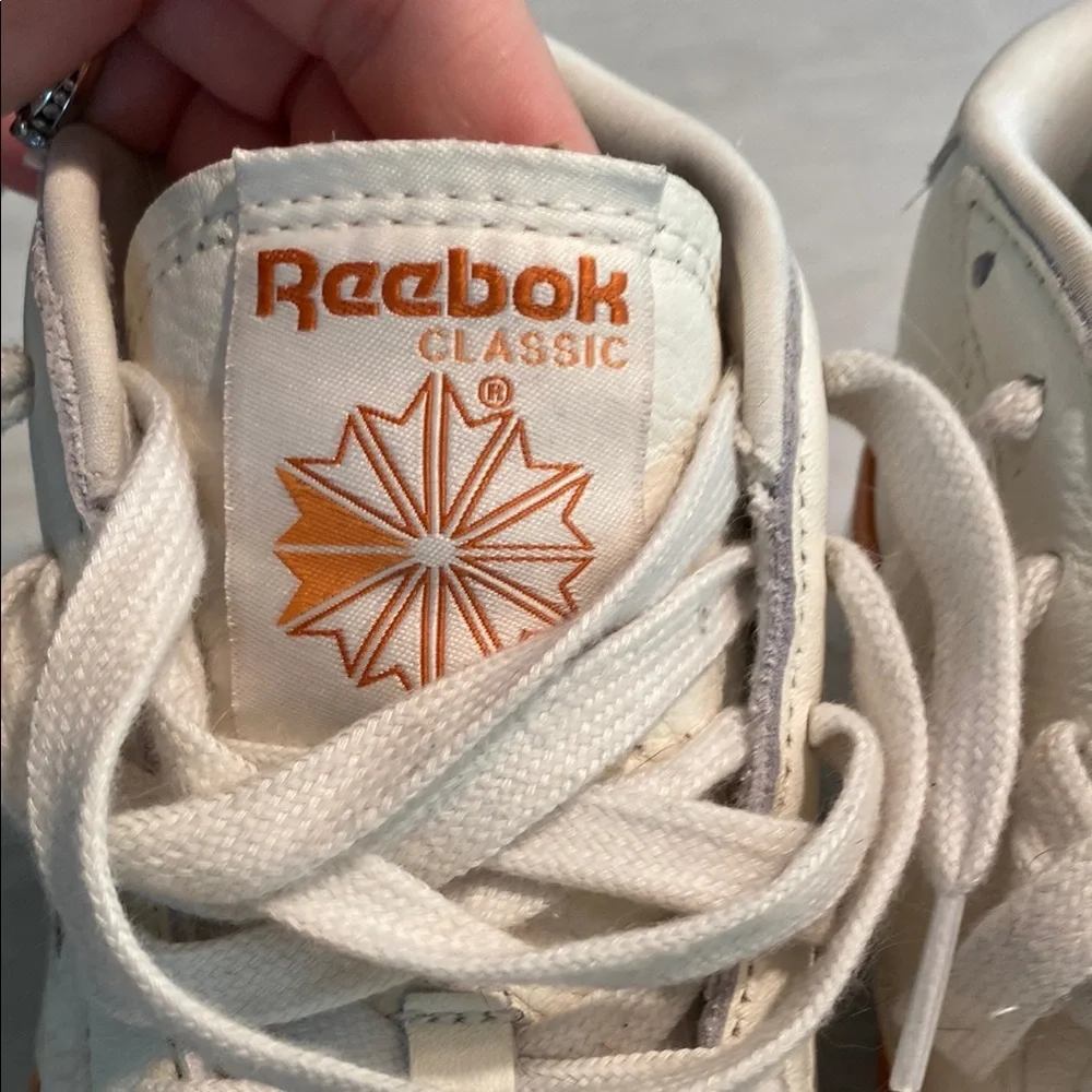 Reebok Womens Club C High Form high top Sneakers - Picture 2 of 7